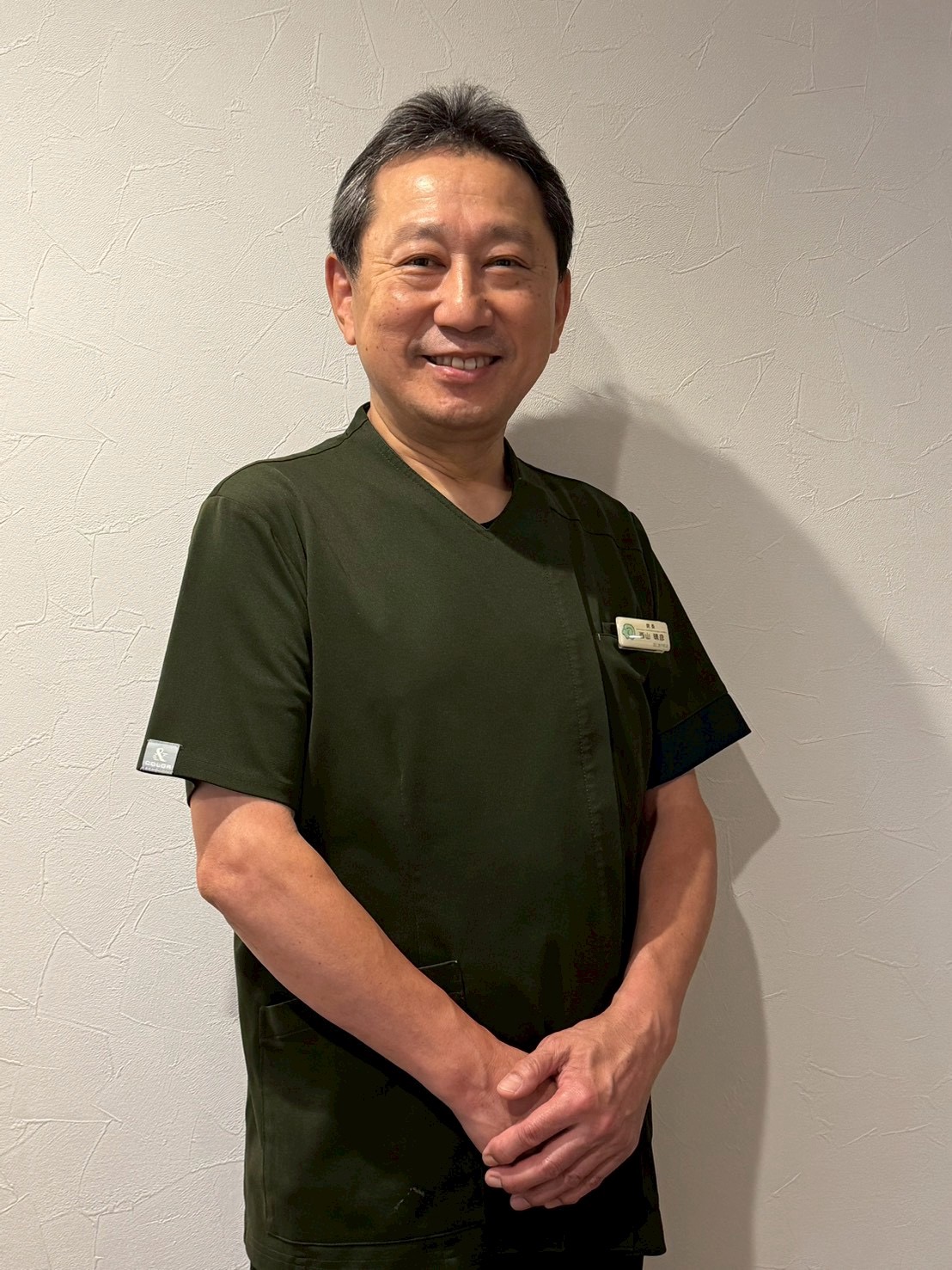 院長 西山晴彦